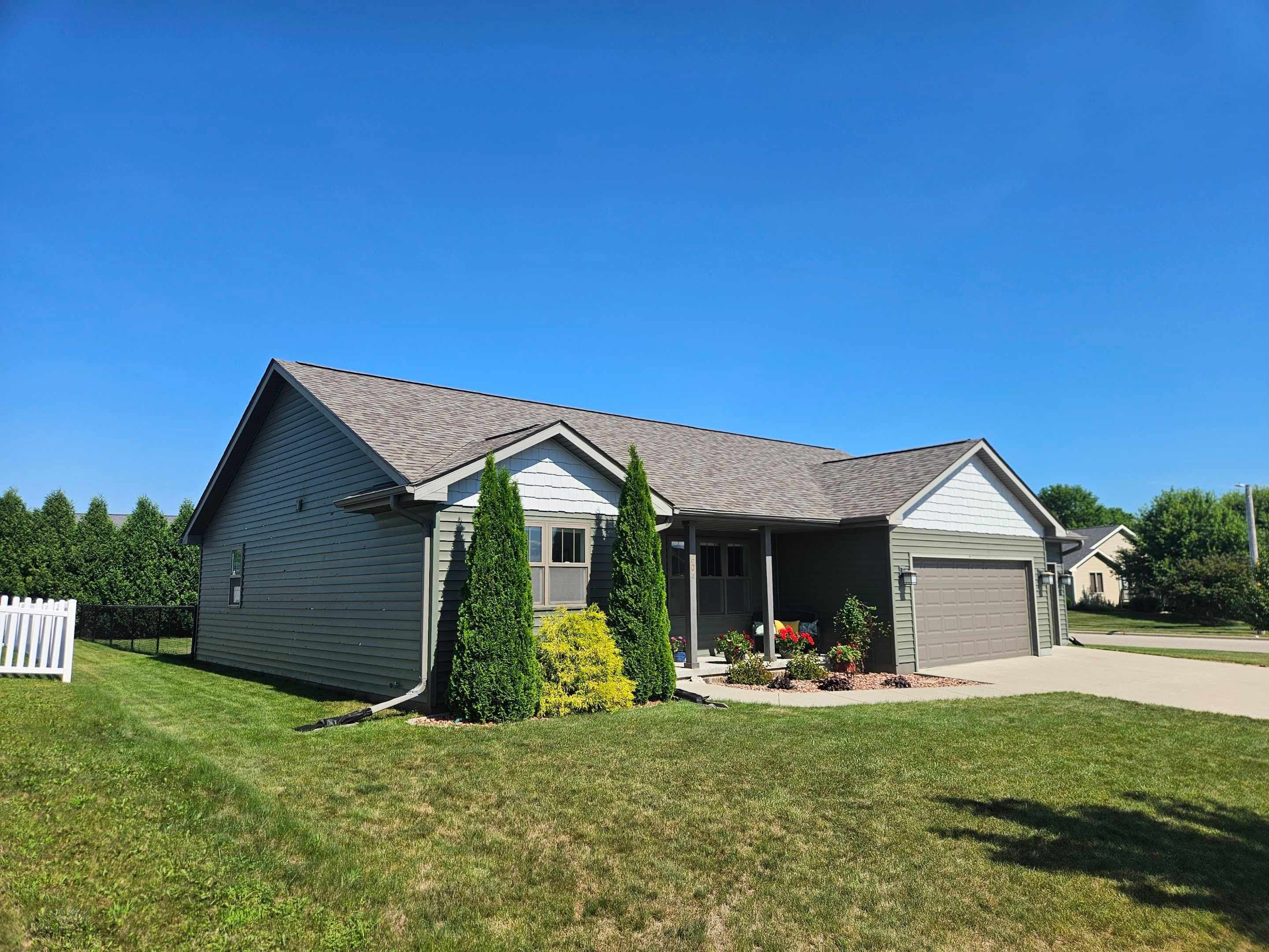 Hail Damage Repair job image