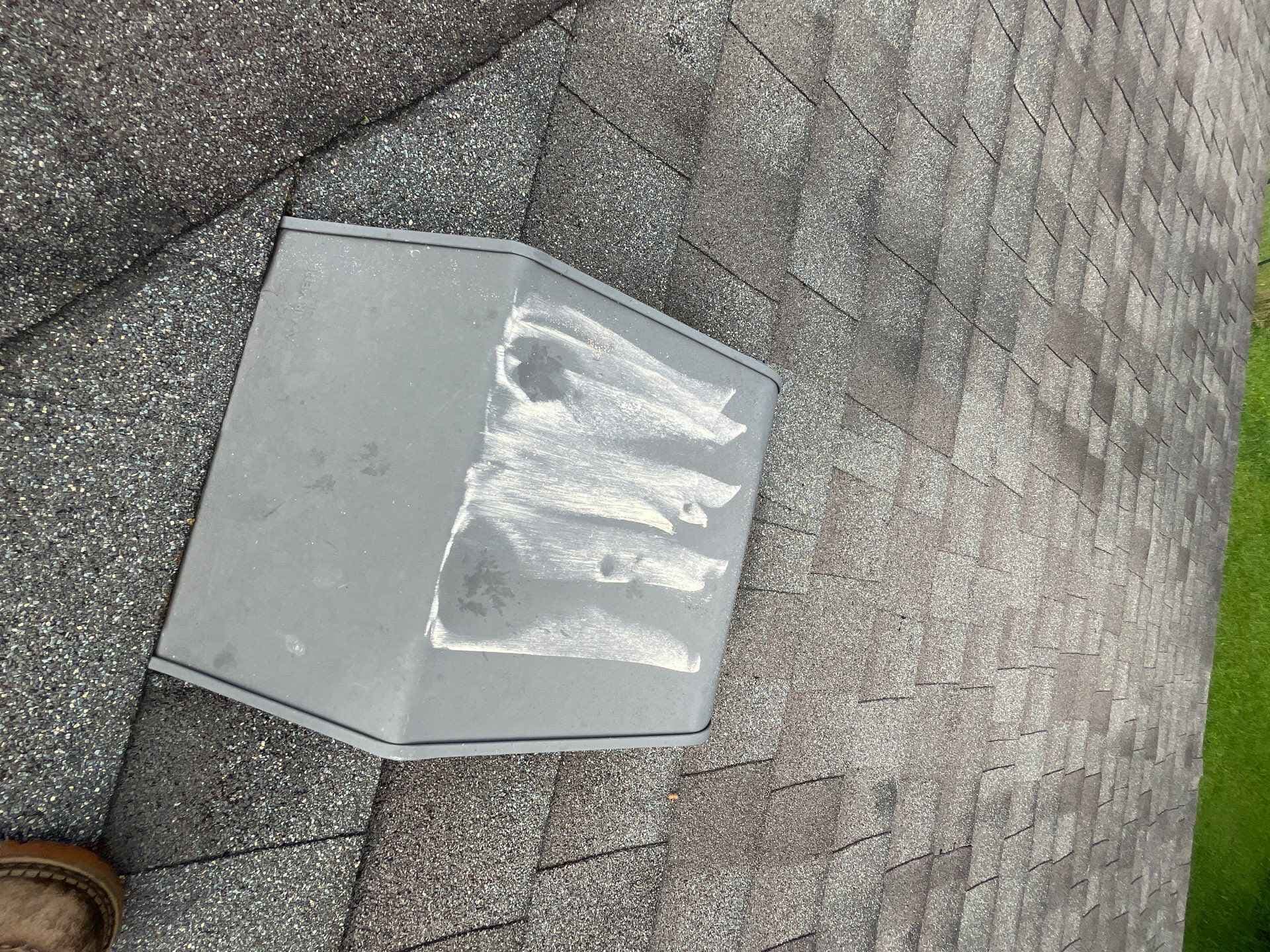 Hail Damage Repair job image